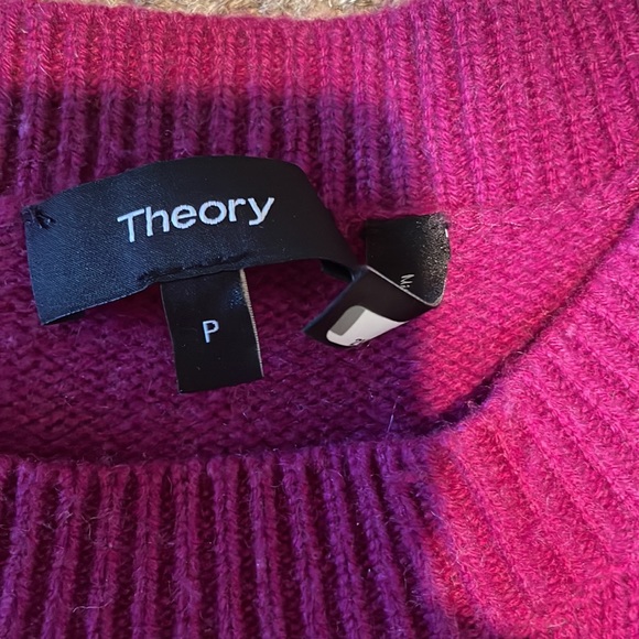 Theory Cashmere Sweater, EUC, Sz P - Picture 2 of 4